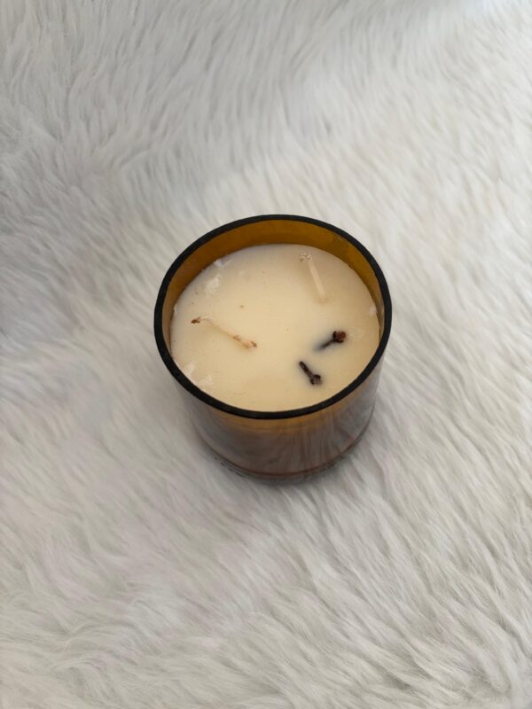 Clove Scented Candle